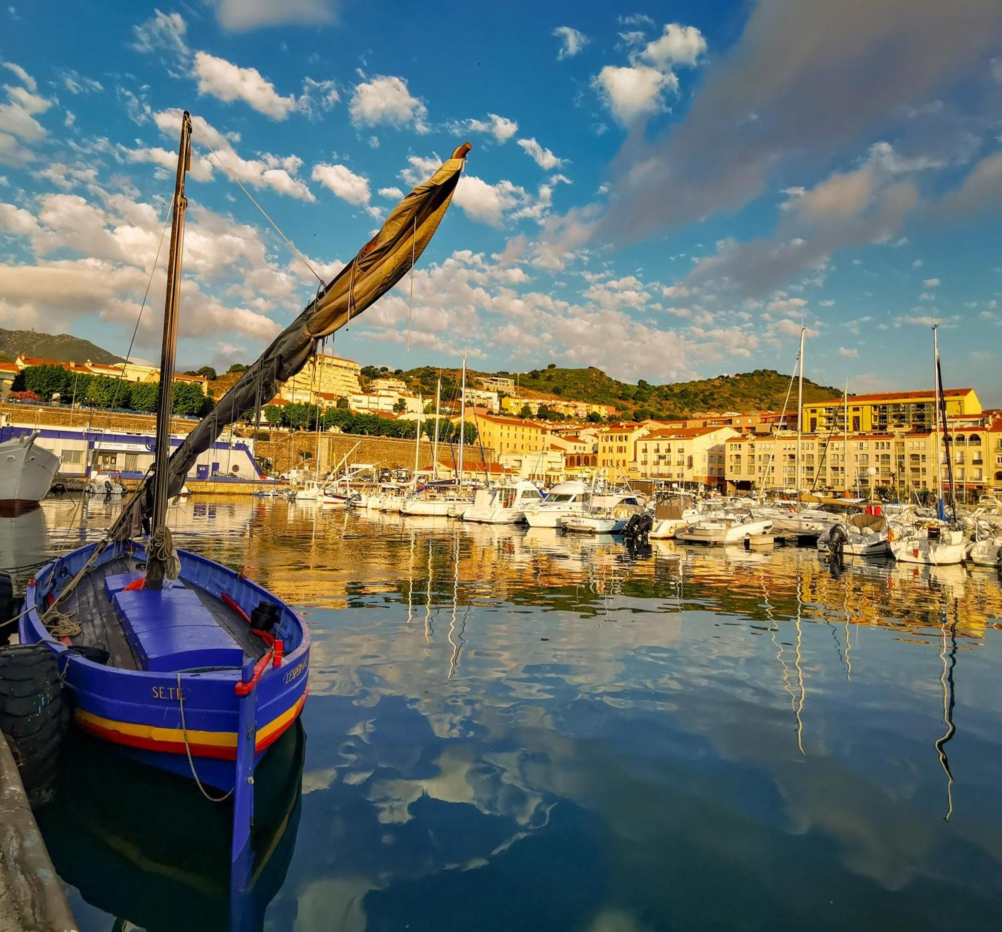 1Br Apartment T2 54M2 Onde Marine 2Nd Floor Lift Wifi Ac Parking Port Vendres Buitenkant foto